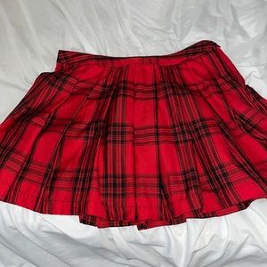 COPY - Plaid red skirt